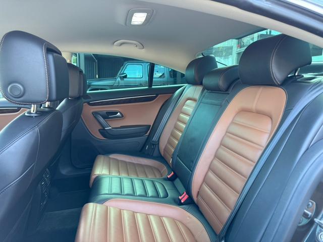 フォルクスワーゲンＣＣ ＴＳＩテクノロジーパッケージ　フロントアシスト　ＡＣＣ　純正ナビフルセグＢカメラ　レザーシート　シートヒーター　レーンアシスト　ＨＩＤヘッドライト　ＥＴＣ　純正１８インチアルミホイール（40枚目）