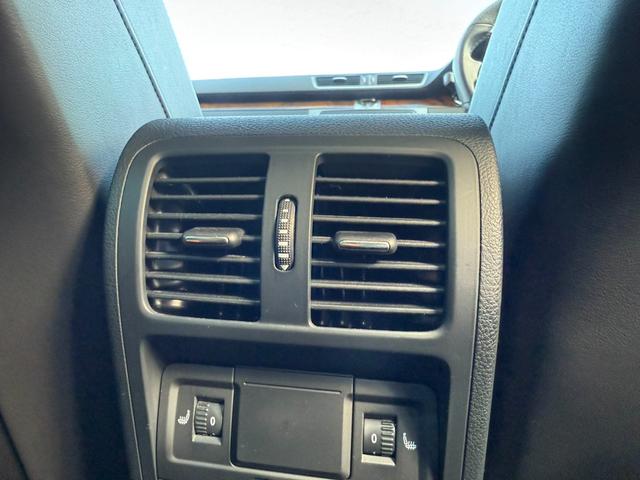 フォルクスワーゲンＣＣ ＴＳＩテクノロジーパッケージ　フロントアシスト　ＡＣＣ　純正ナビフルセグＢカメラ　レザーシート　シートヒーター　レーンアシスト　ＨＩＤヘッドライト　ＥＴＣ　純正１８インチアルミホイール（49枚目）