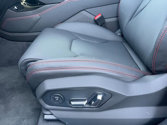 ウルス S 23インチTaigete BANG&OLUFSEN カーボンインテリアPKG スタイルPKG アンビエントライトPKG マッサージ機能付シート ヘッドアップディスプレイ レーダークルーズ(23枚目)