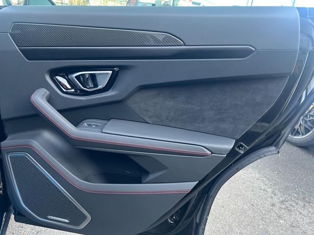 ウルス S 23インチTaigete BANG&OLUFSEN カーボンインテリアPKG スタイルPKG アンビエントライトPKG マッサージ機能付シート ヘッドアップディスプレイ レーダークルーズ(28枚目)