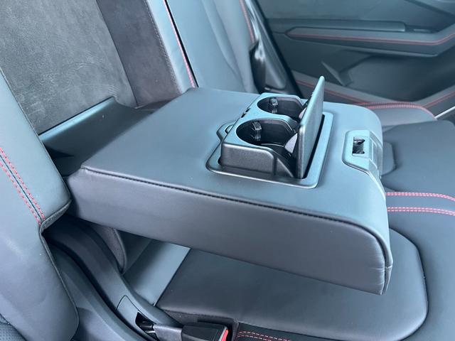 ウルス S 23インチTaigete BANG&OLUFSEN カーボンインテリアPKG スタイルPKG アンビエントライトPKG マッサージ機能付シート ヘッドアップディスプレイ レーダークルーズ(31枚目)