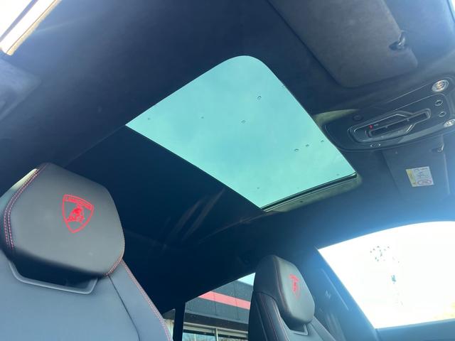 ウルス S 23インチTaigete BANG&OLUFSEN カーボンインテリアPKG スタイルPKG アンビエントライトPKG マッサージ機能付シート ヘッドアップディスプレイ レーダークルーズ(33枚目)