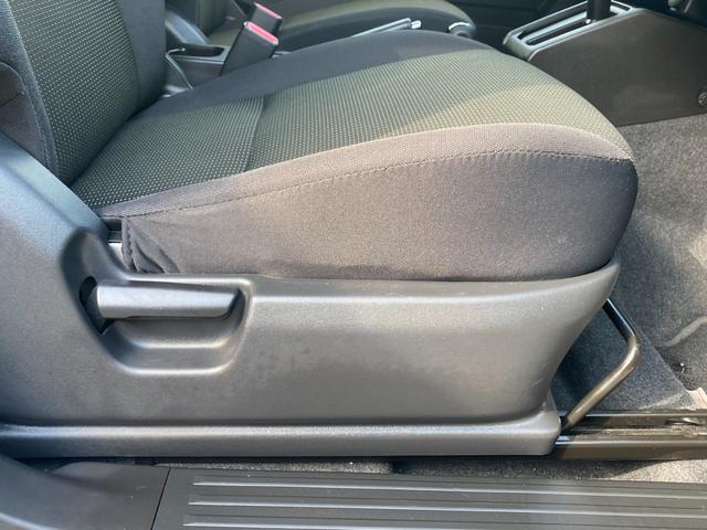 ジムニーシエラ ＪＣ　レーダーブレーキサポート　純正ナビフルセグＢカメラ　ＬＤＡ　クルーズコントロール　プッシュスタート　純正ドラレコ　ＴＶキャンセラー　純正１５インチＡＷ（27枚目）