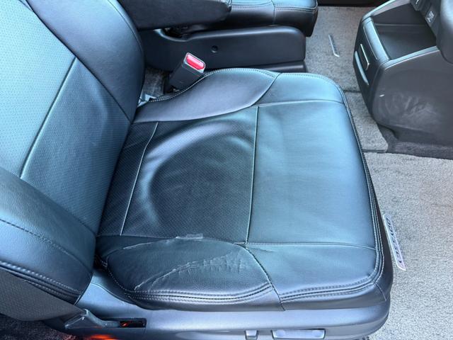 オデッセイ アブソルート・EXアドバンス ホンダセンシング 純正ナビフルセグBカメラ 純正フリップダウンモニター ハーフレザーシート コンフォートビューパッケージ 両側パワースライドドア BSM プッシュスタート シートカバー(31枚目)