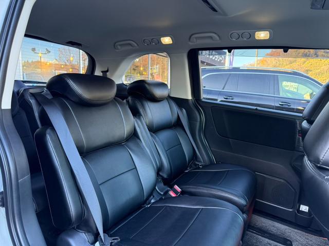 オデッセイ アブソルート・EXアドバンス ホンダセンシング 純正ナビフルセグBカメラ 純正フリップダウンモニター ハーフレザーシート コンフォートビューパッケージ 両側パワースライドドア BSM プッシュスタート シートカバー(40枚目)