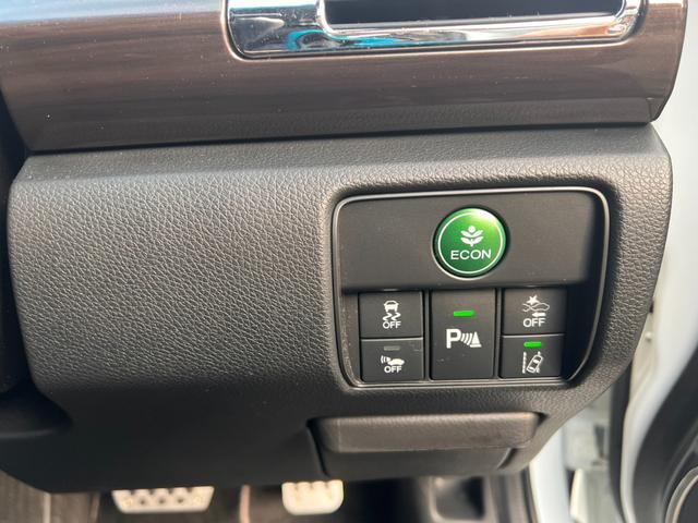 アコードハイブリッド ＥＸ　ホンダセンシング　ＡＣＣ　純正ナビフルセグＢカメラ　車高調ローダウン　外品デジタルインナーミラー　置くだけ充電　シートヒーター　ドラレコ　パワーシート　ＥＴＣ　プッシュスタート　純正１８インチＡＷ（19枚目）