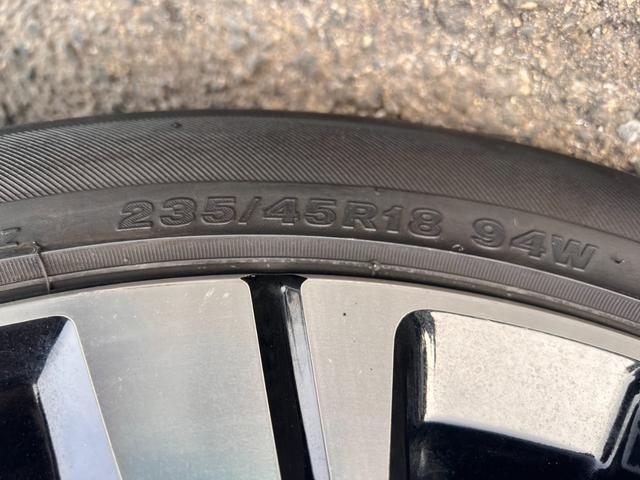 アコードハイブリッド ＥＸ　ホンダセンシング　ＡＣＣ　純正ナビフルセグＢカメラ　車高調ローダウン　外品デジタルインナーミラー　置くだけ充電　シートヒーター　ドラレコ　パワーシート　ＥＴＣ　プッシュスタート　純正１８インチＡＷ（36枚目）