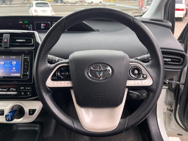 プリウス Ｓセーフティプラス　セーフティセンス　ＡＣＣ　ナビレディパッケージ　パーキングアシスト　ＨＵＤ　ＯＰＬＥＤフォグ　モデリスタ１５インチＡＷ　外品イクリプスナビフルセグＢカメラ　プッシュスタート　ドラレコ（14枚目）