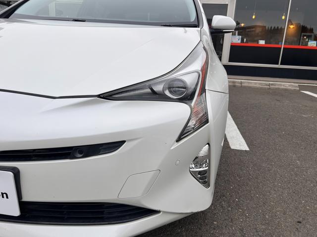 プリウス Ｓセーフティプラス　セーフティセンス　ＡＣＣ　ナビレディパッケージ　パーキングアシスト　ＨＵＤ　ＯＰＬＥＤフォグ　モデリスタ１５インチＡＷ　外品イクリプスナビフルセグＢカメラ　プッシュスタート　ドラレコ（38枚目）