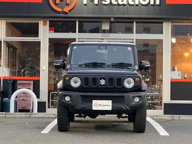 ジムニーシエラ ＪＣ　ワンオーナー　２インチリフトアップ　マッドテレインタイヤ　レイズ１５インチＡＷ　セーフティサポート　クルーズＣ　ダウンヒルアシスト　純正ナビフルセグＢカメラ　シートカバー（2枚目）