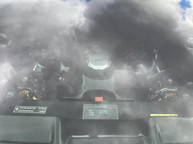 ＳＦ９０スパイダー アセットフィオラノ　ＯＰアセットフィオラ　ＯＰテーラーメイド　ツートンストライプＧｉａｌｌｏＭｏｄｅｎａ　カーボンファイバーホイール　レーシングシート　カーボンファイバーリアデュフューザーアンダーカバーダッシュボード（56枚目）