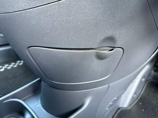 ５００ ツインエア　ポップ　レザーシート　外品レーダー　ステアリングリモコン　純正１５インチアルミ　キーレス（20枚目）