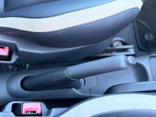 ５００ ツインエア　ポップ　レザーシート　外品レーダー　ステアリングリモコン　純正１５インチアルミ　キーレス（23枚目）