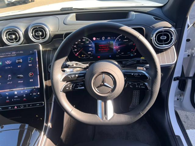 ＧＬＣ ＧＬＣ２２０ｄ　４マチック　ドライバーズパッケージ　ＡＭＧライン　ブルメスターサウンド　リアアクスルステアリング　アンビエントライト　パノラマルーフ　エクスクルーシブＰＫＧ　ドライバーズＰＫＧ　純正ナビフルセグＢカメラ　３６０°カメラ（14枚目）