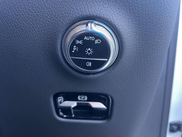 ＧＬＣ ＧＬＣ２２０ｄ　４マチック　ドライバーズパッケージ　ＡＭＧライン　ブルメスターサウンド　リアアクスルステアリング　アンビエントライト　パノラマルーフ　エクスクルーシブＰＫＧ　ドライバーズＰＫＧ　純正ナビフルセグＢカメラ　３６０°カメラ（22枚目）