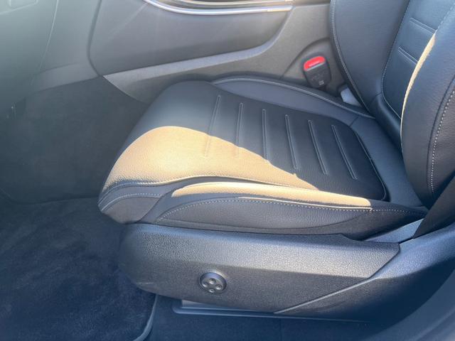 ＧＬＣ ＧＬＣ２２０ｄ　４マチック　ドライバーズパッケージ　ＡＭＧライン　ブルメスターサウンド　リアアクスルステアリング　アンビエントライト　パノラマルーフ　エクスクルーシブＰＫＧ　ドライバーズＰＫＧ　純正ナビフルセグＢカメラ　３６０°カメラ（34枚目）