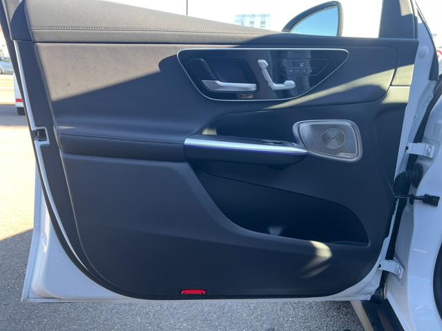 ＧＬＣ ＧＬＣ２２０ｄ　４マチック　ドライバーズパッケージ　ＡＭＧライン　ブルメスターサウンド　リアアクスルステアリング　アンビエントライト　パノラマルーフ　エクスクルーシブＰＫＧ　ドライバーズＰＫＧ　純正ナビフルセグＢカメラ　３６０°カメラ（37枚目）