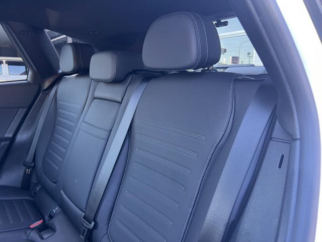 ＧＬＣ ＧＬＣ２２０ｄ　４マチック　ドライバーズパッケージ　ＡＭＧライン　ブルメスターサウンド　リアアクスルステアリング　アンビエントライト　パノラマルーフ　エクスクルーシブＰＫＧ　ドライバーズＰＫＧ　純正ナビフルセグＢカメラ　３６０°カメラ（43枚目）