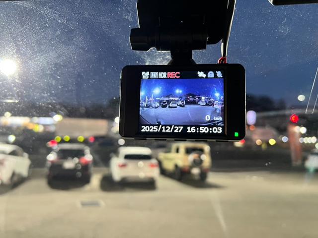 ライトエーストラック ＤＸシングルジャストロー三方開　５速マニュアル　外品ナビフルセグ　ドラレコ　三方開（8枚目）