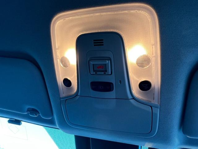 プリウス E ワンオーナー トヨタセーフティセンス ACC 純正ナビフルセグBカメラ LEDヘッドライト ETC プッシュスタート(34枚目)