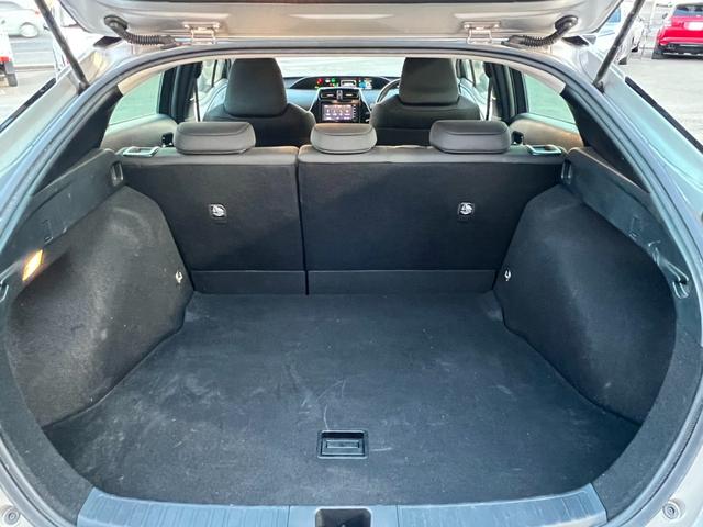 プリウス E ワンオーナー トヨタセーフティセンス ACC 純正ナビフルセグBカメラ LEDヘッドライト ETC プッシュスタート(50枚目)