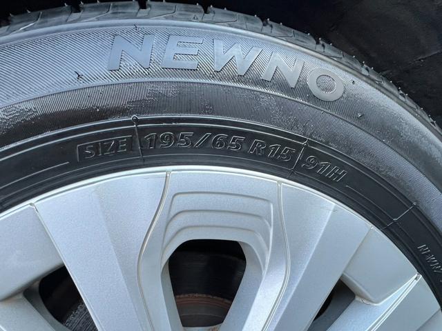 プリウス E ワンオーナー トヨタセーフティセンス ACC 純正ナビフルセグBカメラ LEDヘッドライト ETC プッシュスタート(68枚目)