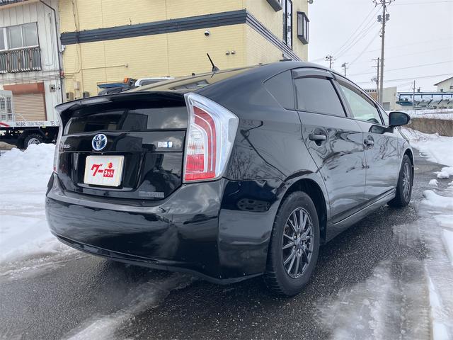 プリウス Ｓツーリングセレクション　クラッツィオシートカバー　ＬＥＤヘッドライト　ナビ＆フルセグＴＶ　ヘッドライトウォッシャー　バックカメラ　スマートキー（7枚目）