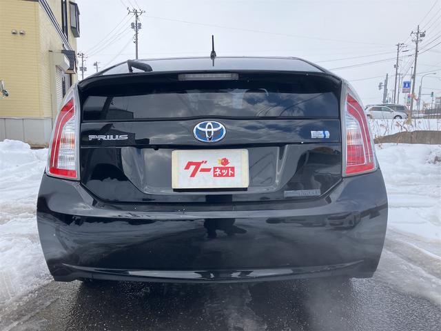 プリウス Ｓツーリングセレクション　クラッツィオシートカバー　ＬＥＤヘッドライト　ナビ＆フルセグＴＶ　ヘッドライトウォッシャー　バックカメラ　スマートキー（9枚目）