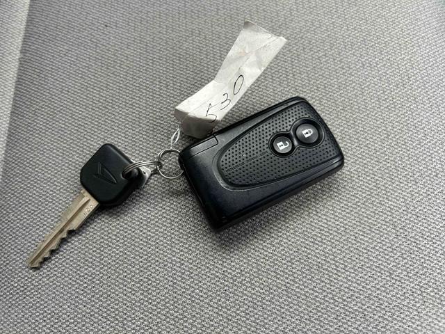 ムーヴコンテ Ｘ　ＶＳ　４ＷＤ　ドライブレコーダー　ＥＴＣ　バックカメラ　スマートキー　アイドリングストップ　電動格納ミラー　ベンチシート　ＣＶＴ　盗難防止システム　ＡＢＳ　ミュージックプレイヤー接続可　アルミホイール（7枚目）