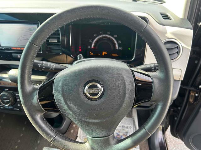 モコ Ｘアイドリングストップ　ナビ　ＴＶ　アイドリングストップ　電動格納ミラー　ＣＶＴ　ＣＤ　ＵＳＢ　エアコン　パワーステアリング　パワーウィンドウ（3枚目）