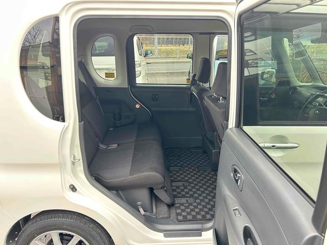 タント カスタムXスペシャル 電動スライドドア HID スマートキー アイドリングストップ 電動格納ミラー ベンチシート CVT 盗難防止システム ABS CD MD アルミホイール 衝突安全ボディ エアコン パワーステアリング(28枚目)