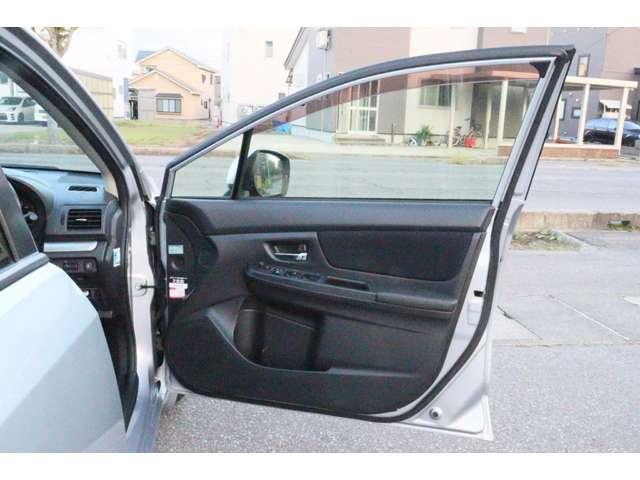 インプレッサG4 2.0i-Sアイサイト 4WD ワンオーナー・禁煙・社外オーディオ・車検R8年5月(34枚目)