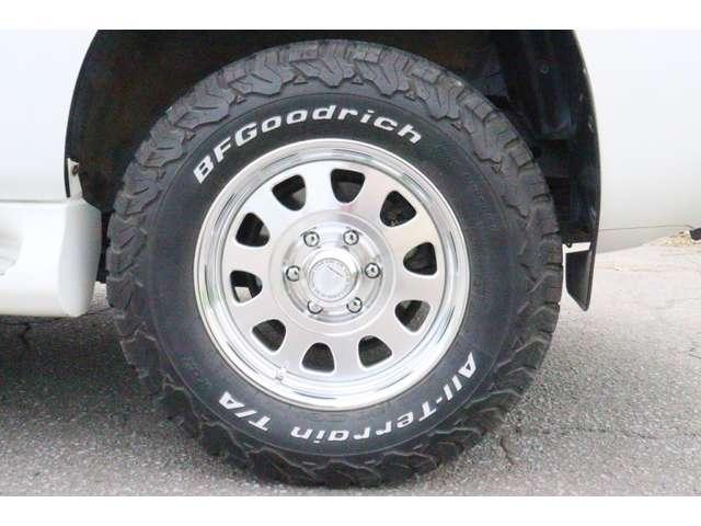 各種タイヤ（サマータイヤ・スタッドレスタイヤ）のご相談もお気軽に♪