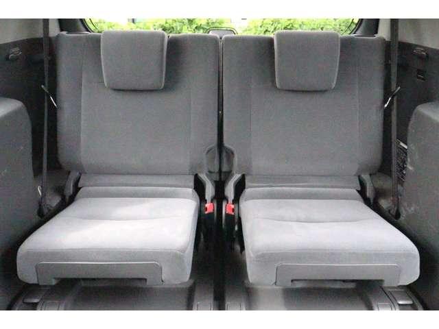 ３列目後部座席もとても綺麗です♪