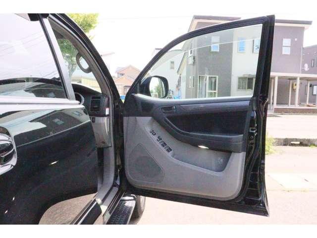 ハイラックスサーフ SSR-X 4WD(9枚目)