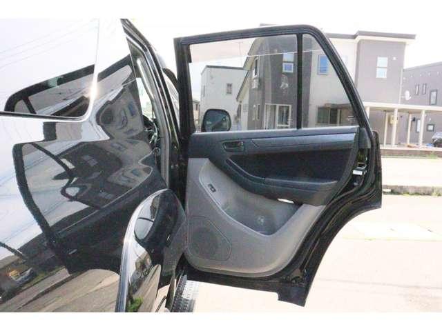 ハイラックスサーフ SSR-X 4WD(11枚目)