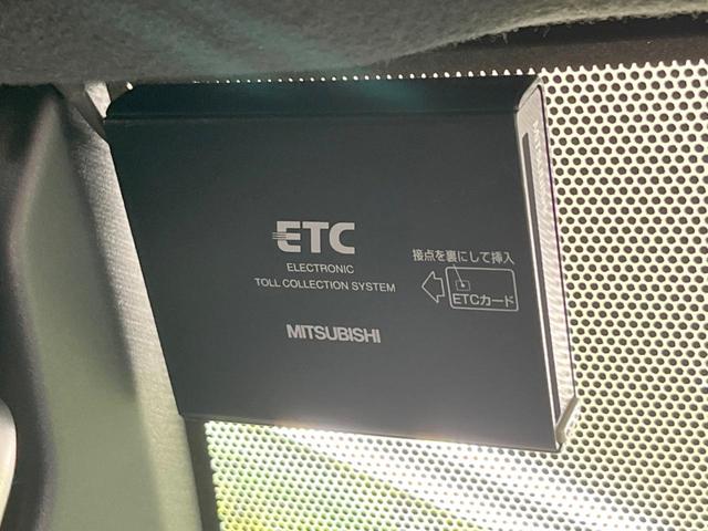 Si ダブルバイビー 4WD 純正9型ナビ 両側電動スライドドア バックカメラ クルコン スマートキー プリクラッシュセーフティ ETC ステアリングスイッチ アイドリングストップ 純正18インチAW(39枚目)