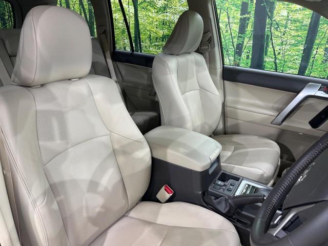 TX Lパッケージ 4WD 寒冷地仕様 サンルーフ SDナビ セーフティセンス レーダークルコン オートハイビーム LEDヘッド&フォグ 革シート ETC バックカメラ フルセグTV Bluetooth接続 ドラレコ(11枚目)