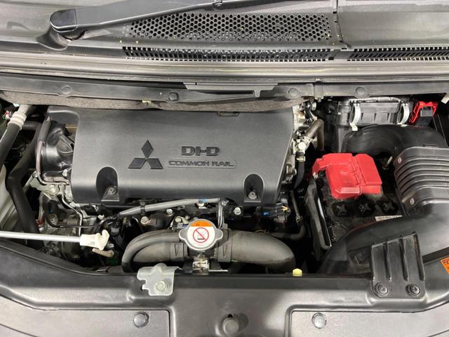 アクティブギア 4WD 禁煙車 10.2型フリップダウンモニター 両側電動スライドドア SDナビ バックモニター フルセグTV Bluetooth接続 クルーズコントロール HIDヘッドライト(19枚目)
