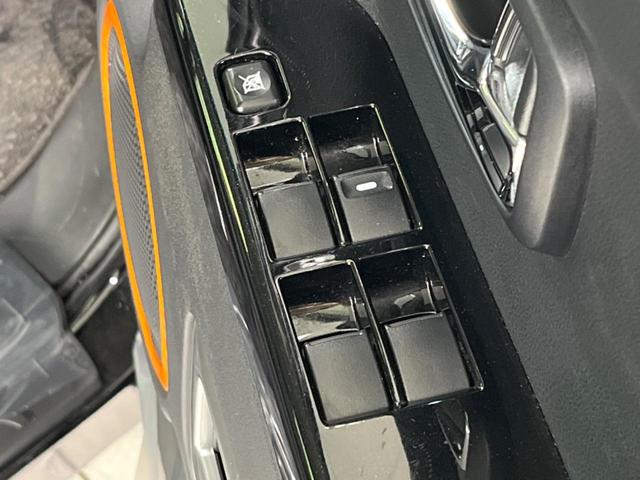 アクティブギア 4WD 禁煙車 10.2型フリップダウンモニター 両側電動スライドドア SDナビ バックモニター フルセグTV Bluetooth接続 クルーズコントロール HIDヘッドライト(25枚目)