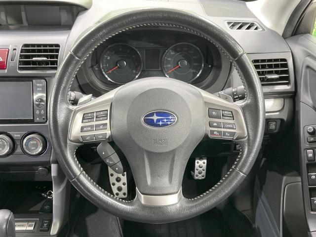 2.0XT アイサイト 4WD 純正SDナビ アイサイトVer2 全車速追従機能付クルコン ブラック革シート 前席パワーシート 純正18インチアルミホイール HIDヘッドライト LEDフォグランプ ビルトインETC 禁煙車(12枚目)