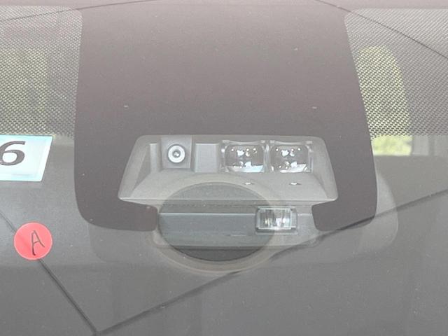 G 4WD セーフティセンス 純正SDナビ 両側オートスライドドア フルセグTV Bluetooth再生 バックカメラ ビルトインETC クリアランスソナー 本革ステアリング 純正15インチアルミホイール(5枚目)