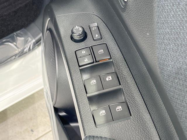 G 4WD セーフティセンス 純正SDナビ 両側オートスライドドア フルセグTV Bluetooth再生 バックカメラ ビルトインETC クリアランスソナー 本革ステアリング 純正15インチアルミホイール(25枚目)
