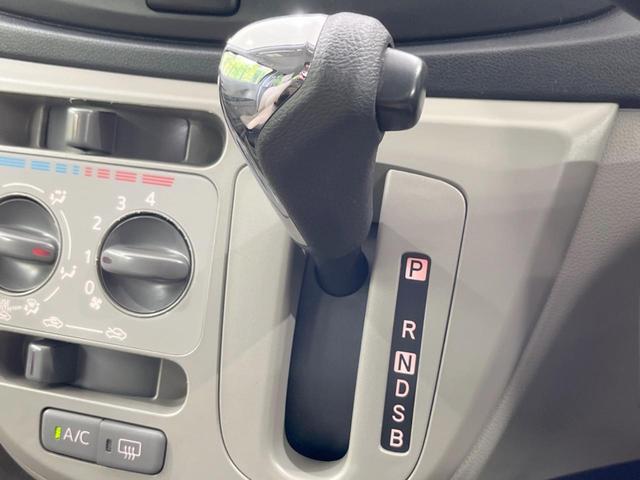 Xf メモリアルエディション 4WD 禁煙車 純正オーディオ CD再生 LCZ製14インチアルミホイール 電動格納ミラー アイドリングストップ セキュリティアラーム ベージュファブリックシート ミュージックプレイヤー接続可(19枚目)
