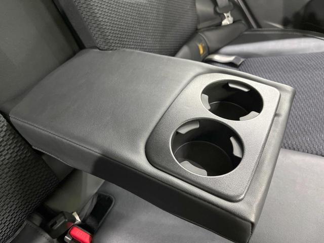 S-リミテッド 4WD 禁煙車 純正SDナビ アイサイトVer3 レーダークルーズ フルセグ Bluetooth バックカメラ LEDアクセサリーライナー 全席シートヒーター ハーフレザーシート ビルトインETC(47枚目)
