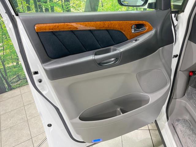 AS プラチナセレクションII 4WD 禁煙車 純正HDDナビ 純正フリップダウンモニター 両側オートスライドドア パワーバックドア バックカメラ HIDヘッド フォグランプ フルセグ オートライト オートエアコン 電動格納ミラー(45枚目)