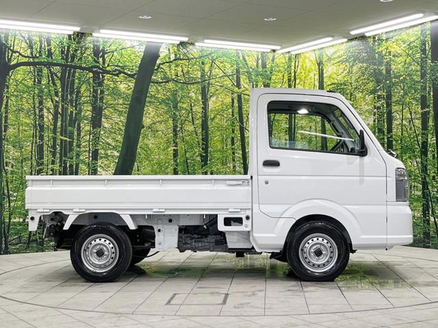 KCエアコン・パワステ 4WD 届未済未使用車 5速マニュアル オートライト 3方開荷台 ミチ板引掛式リアゲート ロープフック付トリイ エアコン パワーステアリング メッキグリル ABS Wエアバック アクセサリーソケット(43枚目)
