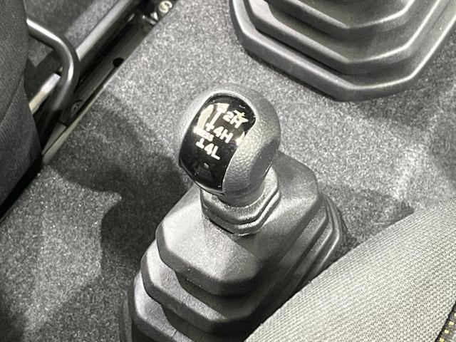 XC 4WD ターボ 5速マニュアル ケンウッド製CD USB Bluetooth LEDヘッド 純正16インチアルミホイール スマートキー ETC 前席シートヒーター オートエアコン 背面タイヤカバー(27枚目)
