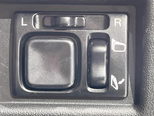 XC 4WD ターボ 5速マニュアル ケンウッド製CD USB Bluetooth LEDヘッド 純正16インチアルミホイール スマートキー ETC 前席シートヒーター オートエアコン 背面タイヤカバー(29枚目)