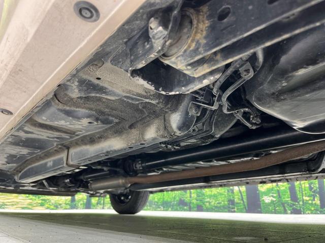 ミライース Ｘｆ　４ＷＤ　禁煙車　ＥＴＣ　ＣＤ再生　盗難防止装置　ベンチシート　電動格納ドアミラー　プライバシーガラス　純正オーディオ　ドアバイザー　　アイドリングストップシステム　パワーステアリング　衝突安全ボディ（20枚目）
